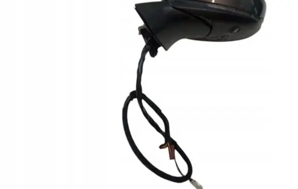 Mazda 3 Front door electric wing mirror