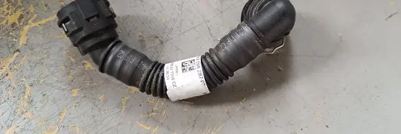 BMW X5M G05 F95 Breather/breather pipe/hose 8598287
