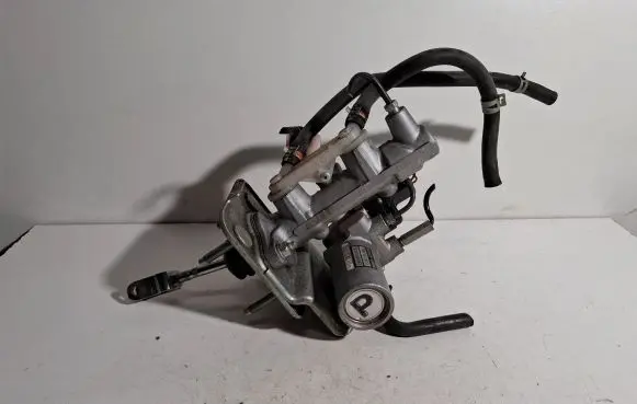Lexus RX 450H Master brake cylinder 13811010610 13801010670