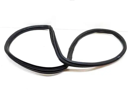 Mini One - Cooper F56 F55 Rubber seal rear door 