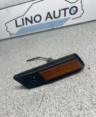 BMW 3 E36 Front fender indicator light 1378013