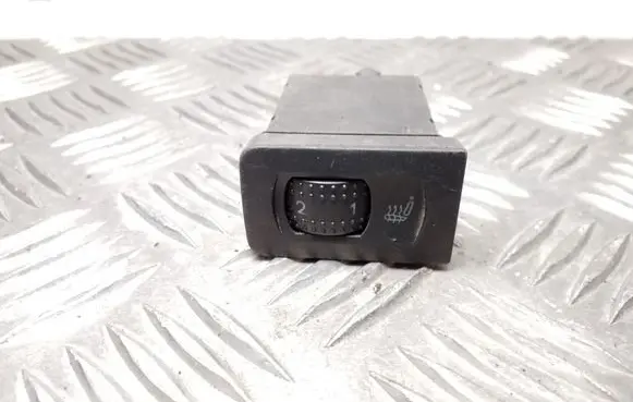 Volkswagen Golf IV Seat heating switch 1J0963563C