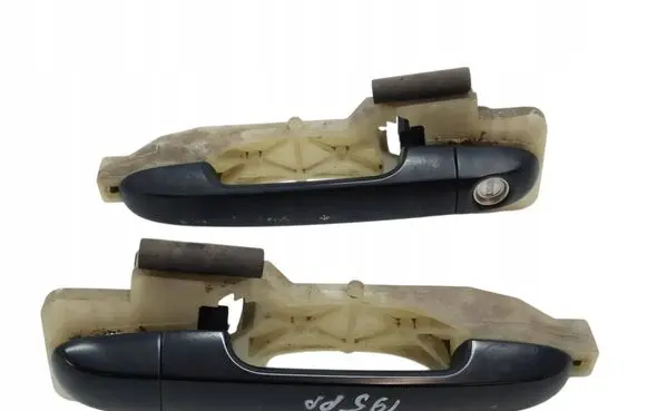 Hyundai i30 Front door exterior handle 