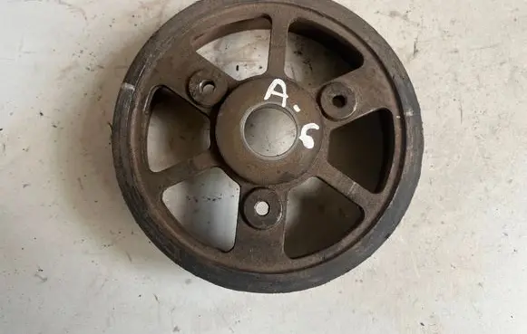 Audi A6 S6 C5 4B Camshaft pulley/ VANOS 059109111F