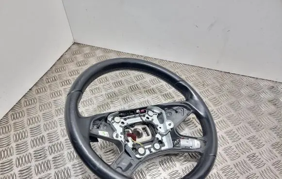 Mercedes-Benz E W212 Steering wheel A2124601503