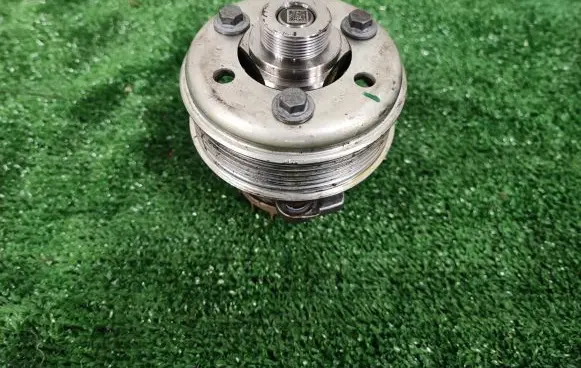 Renault Master III Water pump 210105857R