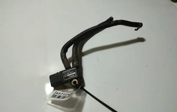 Mercedes-Benz R W251 Exhaust gas pressure sensor 0281006278