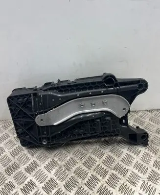 Volkswagen Tiguan Battery box tray 5R3915331B