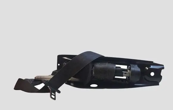 Volvo V70 Front seatbelt 39818796