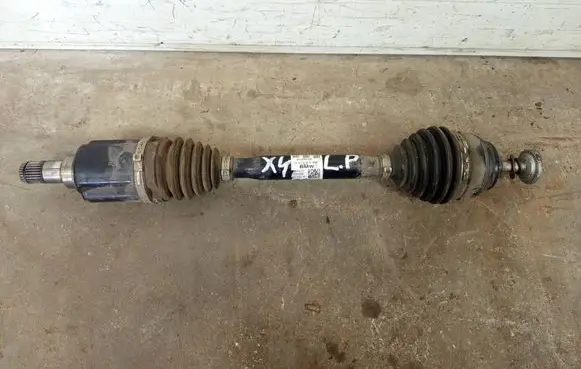 BMW X3 G01 Front driveshaft 8643183