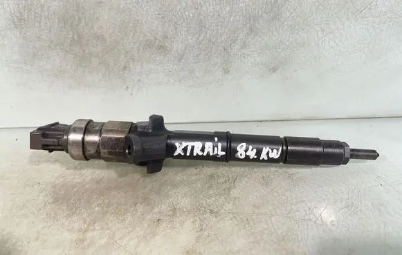 Nissan X-Trail T30 Fuel injector 166008h800 09d033108h8