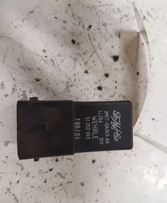 Ford Focus C-MAX Glow plug pre-heat relay 51252003