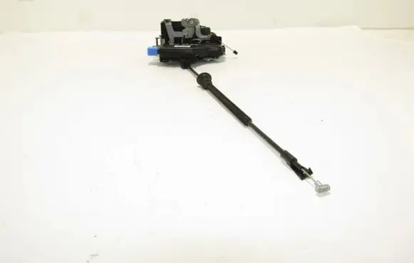 Skoda Octavia Mk2 (1Z) Front door lock 3D1837016AC