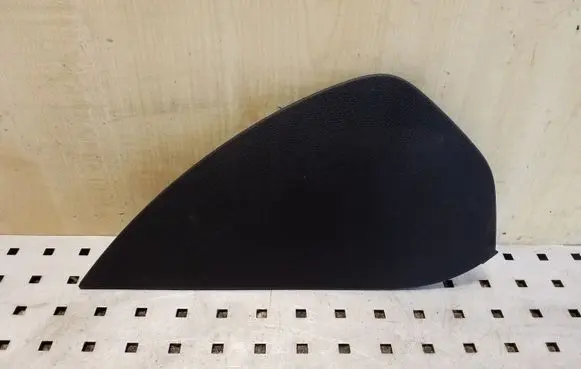 Dashboard side end trim