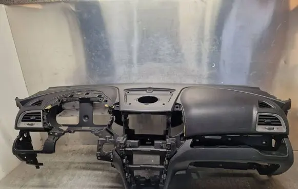 SsangYong Tivoli Dashboard