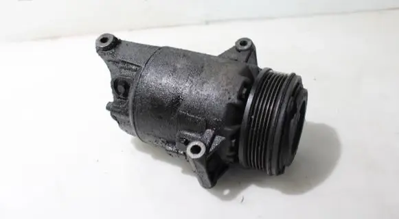 Opel Zafira B Air conditioning (A/C) compressor (pump)