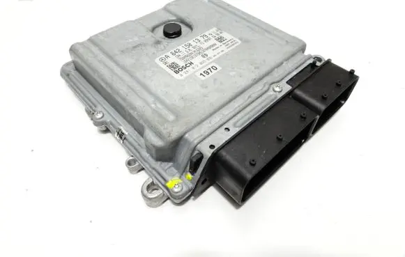 Mercedes-Benz E W211 Engine control unit/module A6421501379 1039S09362 7240902041016203