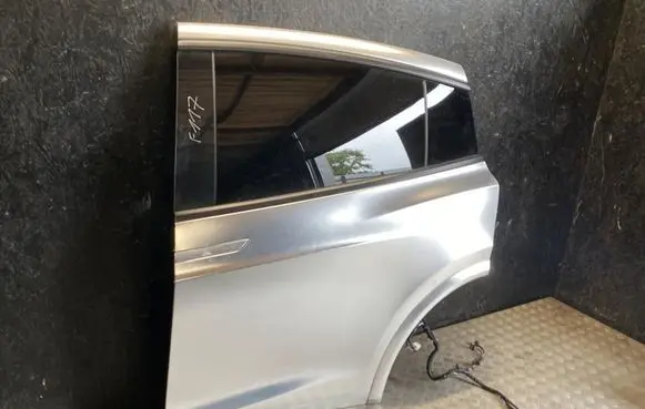 Tesla Model X Rear door