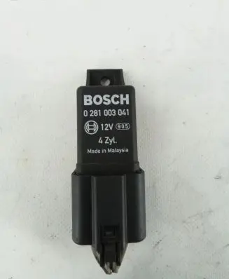 Opel Antara Glow plug pre-heat relay 0281003041