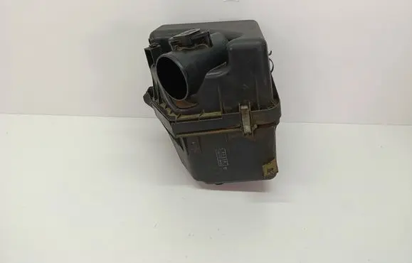 Toyota RAV 4 (XA30) Air filter 2633 2220430010