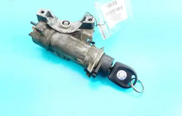Volkswagen PASSAT B5.5 Ignition lock IMPRK1308876