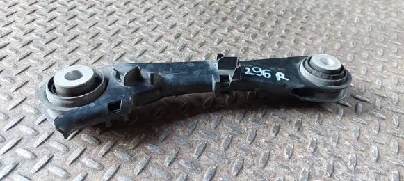 BMW 5 G30 G31 Rear upper control arm/wishbone 6867537