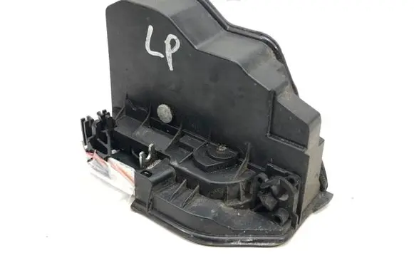BMW 3 GT F34 Front door lock