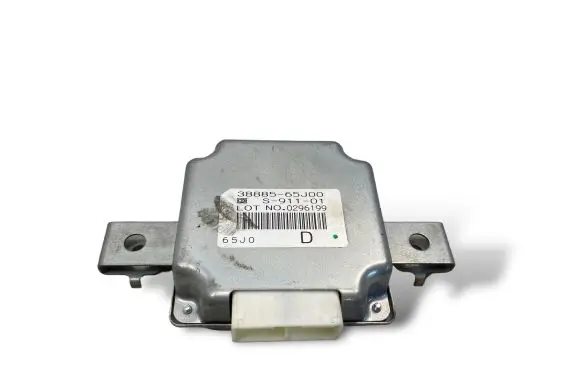 Suzuki Grand Vitara II Gearbox control unit/module 3888565J00
