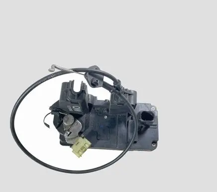 Opel Vectra C Rear door lock 13210762