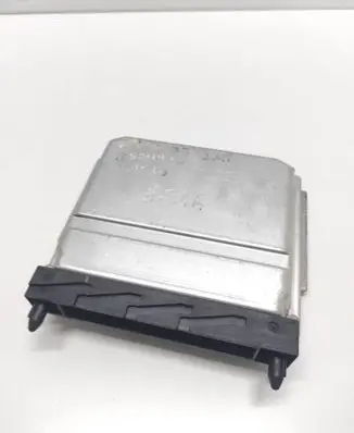 Volvo V70 Engine control unit/module 30668478A 0261208289 1039S05977