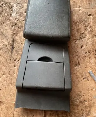 Nissan Navara D40 Armrest 96910EB342