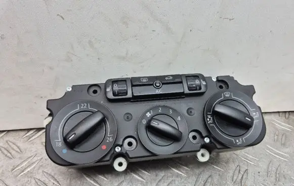 Volkswagen PASSAT B6 Climate control unit 1K0820047GL 5HB00935201