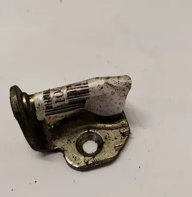 Fiat Bravo Front door lock loop/hook striker B792