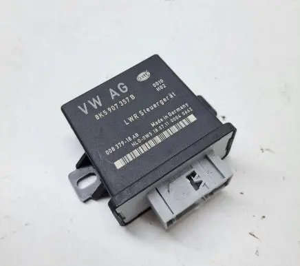 Audi A4 S4 B8 8K Light module LCM 8K5907357B 00837918AB