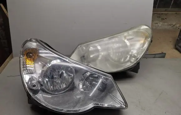 Chrysler Sebring (JS) Headlights/headlamps set 05303748AF 05303749AF