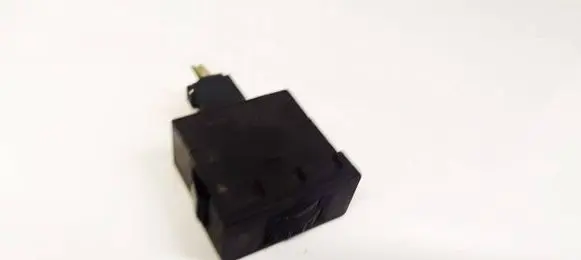 Headlight level height control switch