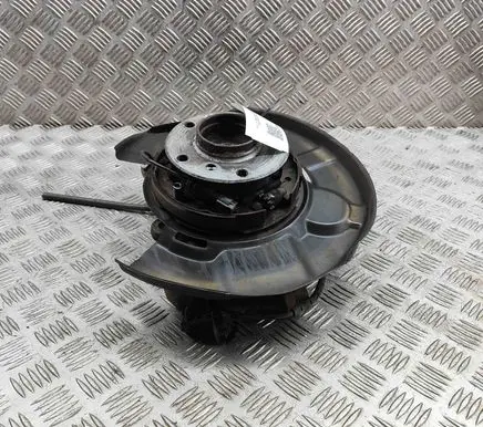 BMW 3 GT F34 Rear wheel hub 6792248
