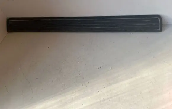 Honda Accord Front sill trim cover 84252TLO