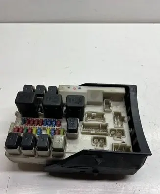 Infiniti FX Fuse box set 284B9 7154 Z012