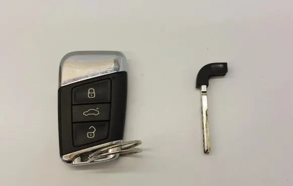 Ignition key/card