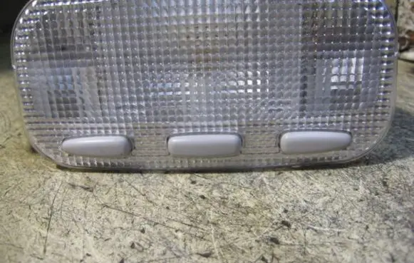 Citroen C3 Front seat light 964989677