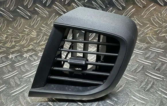 Peugeot Expert Dashboard side air vent grill/cover trim 9851104877 9851104477