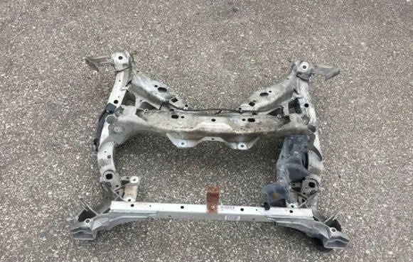 BMW 5 F10 F11 Front subframe 6796692