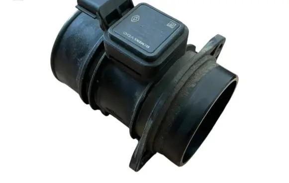 Renault Laguna III Mass air flow meter 82003589017 5WK97007