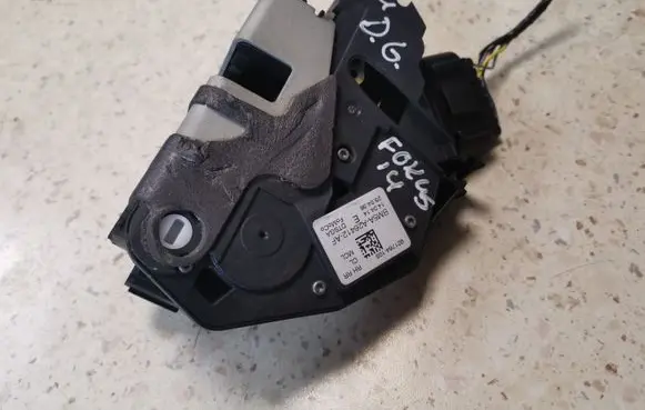Ford Focus Rear door lock BM5AA26412AF