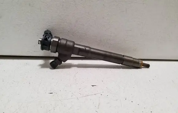Mercedes-Benz Vito Viano W447 Fuel injector HMLGT1205R 0445110546