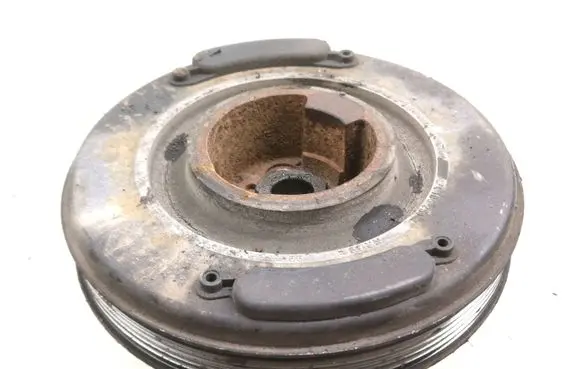 Volkswagen Transporter - Caravelle T4 Crankshaft pulley 074105251T