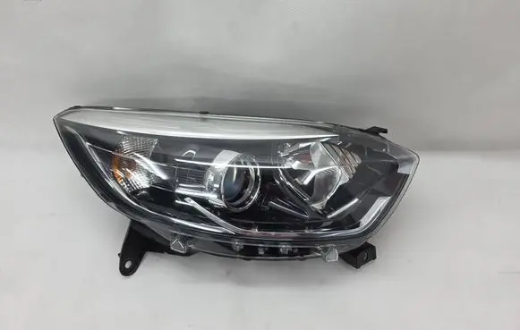 Renault Captur Headlight/headlamp 260102734R