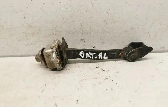 Skoda Octavia Mk2 (1Z) Rear door check strap stopper 1Z0839249