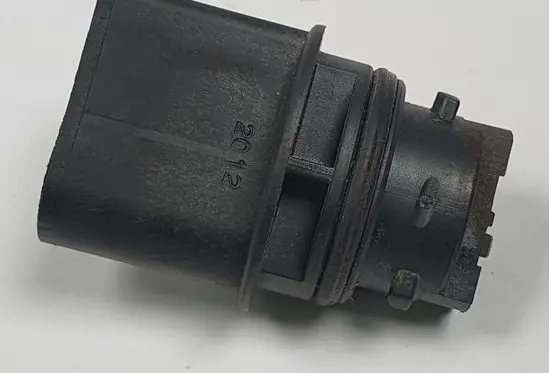Volkswagen Up Headlight/headlamp bulb 17997800